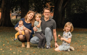 Een gezinsshoot in de natuur in de omgeving Haren - gezinsshoot gezin